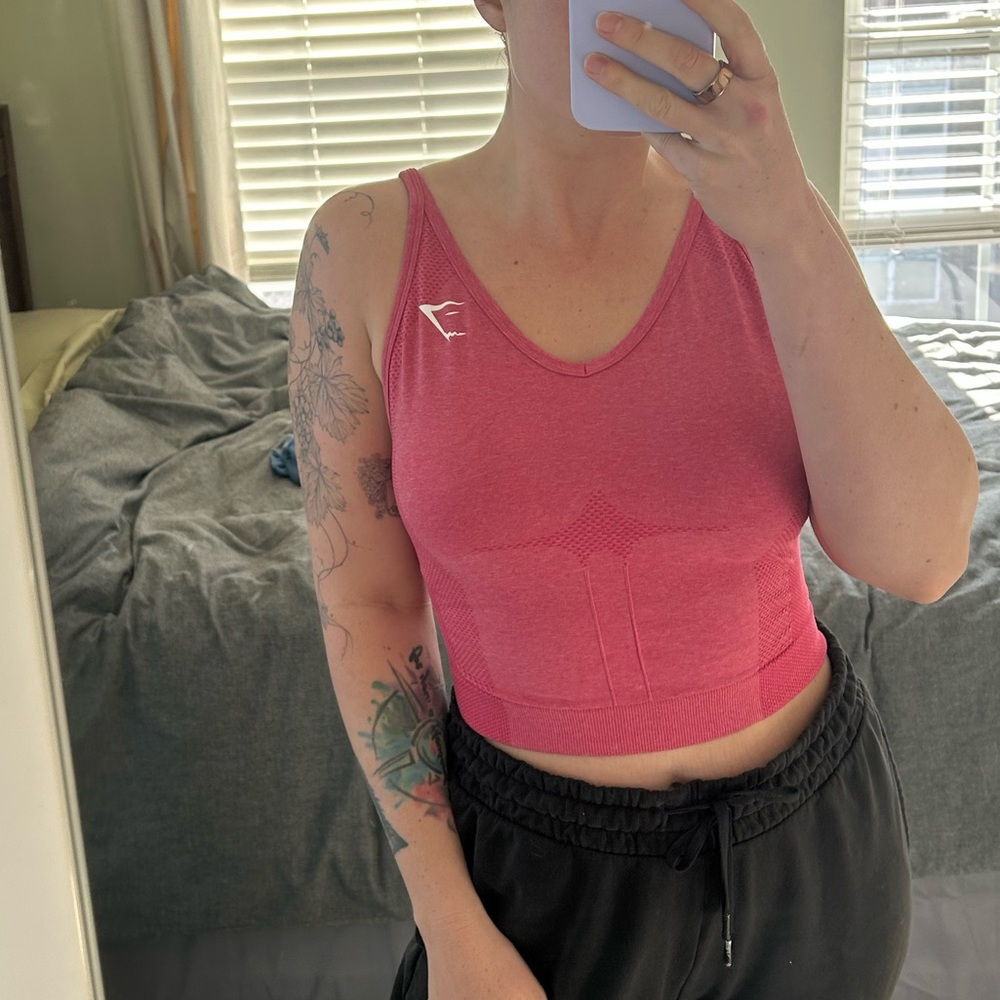 GymShark Vital Seamless Pink Athletic Crop Top
